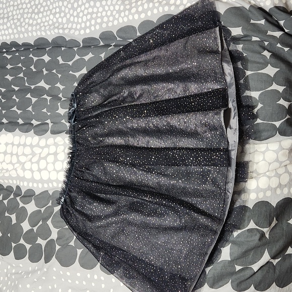 Zara Girls sparkling black grey skirt - Picture 3 of 8